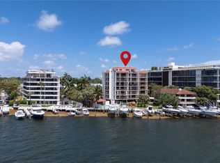 1632 S Bayshore Ct APT 201, Miami, FL 33133