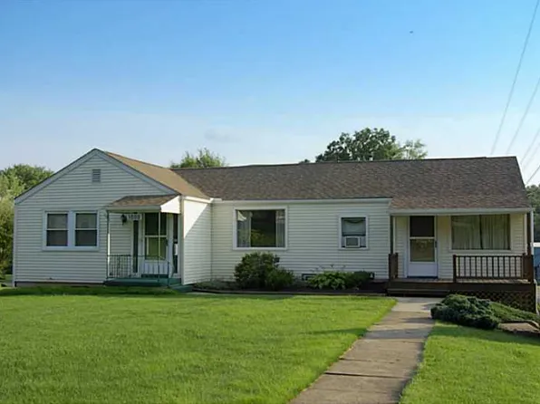 1000 S Washington St, Evans City, PA 16033