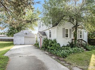 879 Allegan Ave, Allegan, MI 49010