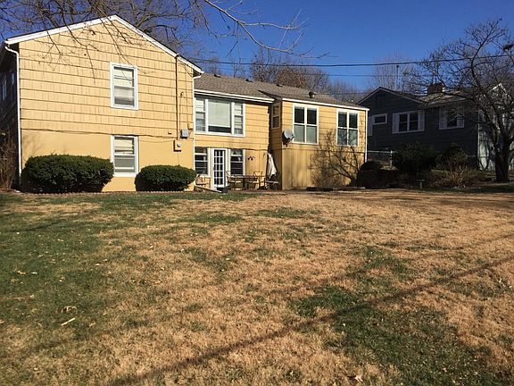 4th image of 3317 W 71st St
