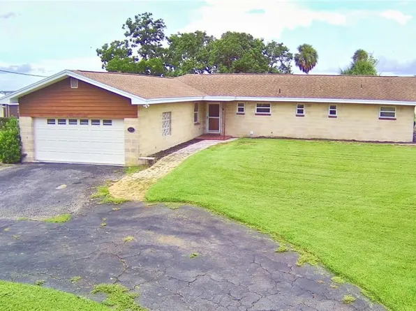 823 N Lake Reedy Blvd, Frostproof, FL 33843