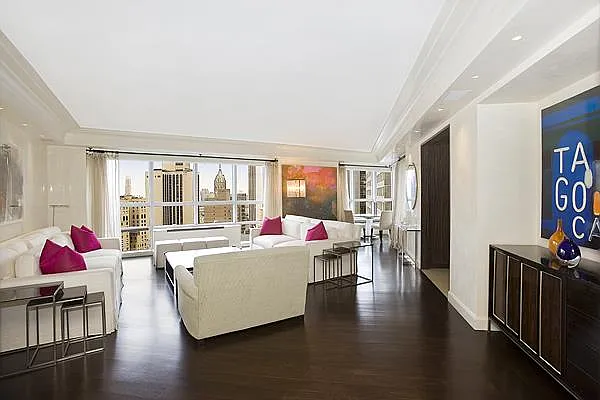 Sold by Modlin Group | media 8