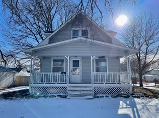 405 Walnut St, Marysville, KS 66508