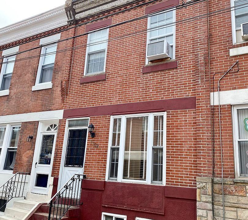 1st image of 2322 S Rosewood St