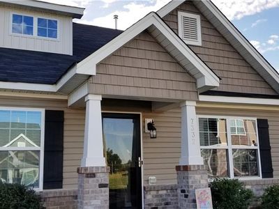 7332 Colleen Park Dr, Whitsett, NC, 27377