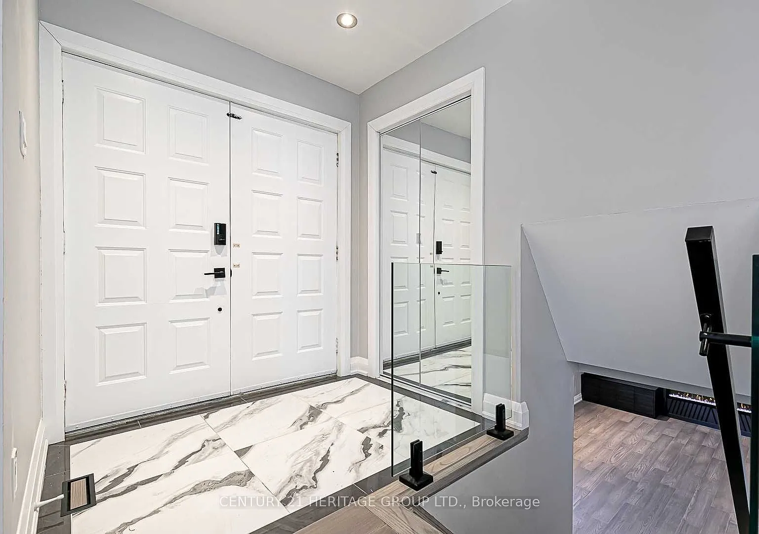 3 bed, $3,000 — Photo 3