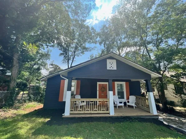 554 Oak Dr, Hapeville, GA 30354