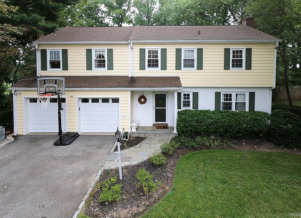 1st image of 60 Siwanoy Blvd