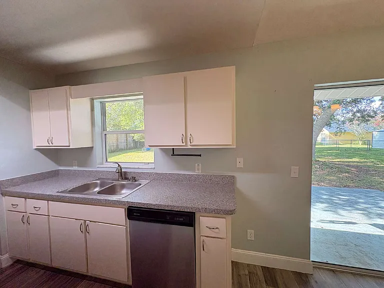 644 NW 66th Pl — Photo 12
