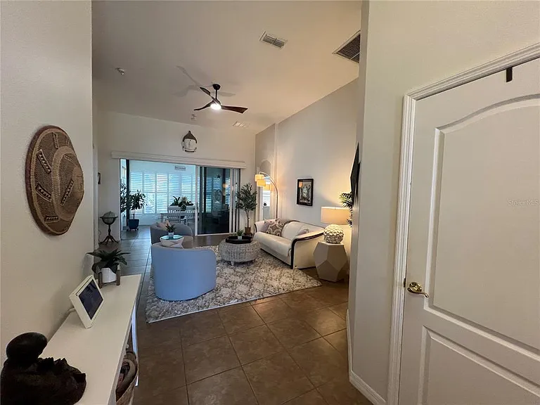 24401 Manchester Trl — Photo 7