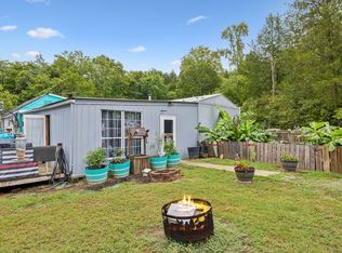 1852 Monsanto Rd, Columbia, TN 38401