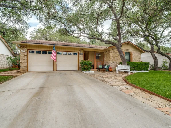 9215 KINGS CROSS ST, San Antonio, TX 78254