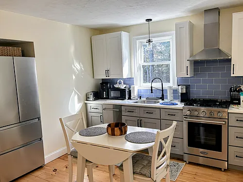 20 Hirsch Rd #20 Photo 1