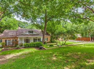 1611 Creek Wood Dr, Midlothian, TX 76065