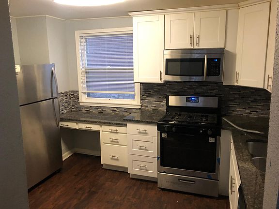 4th image of 319 Kensington Ave