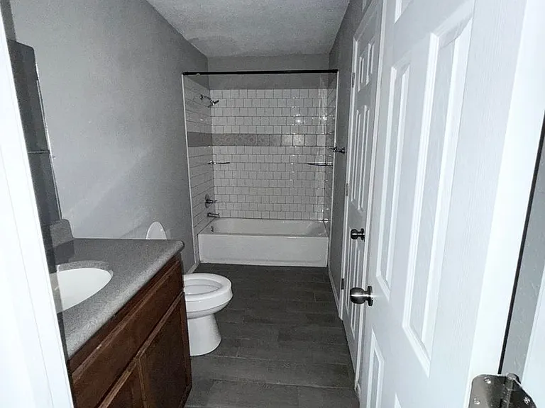 1526 Pineville Rd — Photo 26
