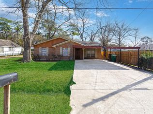 7202 Hoffman St, Houston, TX 77028