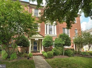 3676 Carriage Hill Dr, Frederick, MD 21704