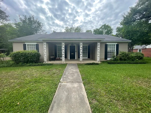 3642 Gilbert Dr, Shreveport, LA 71104