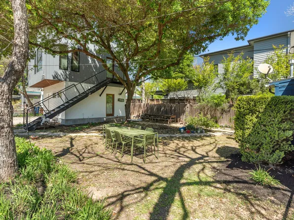 1910 Kinney Ave, Austin, TX 78704