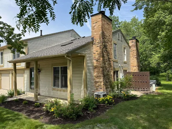 4904 Pinebrook Dr, Fort Wayne, IN 46804