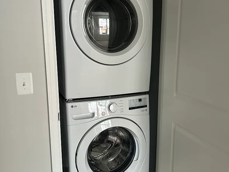 in-unit laundry