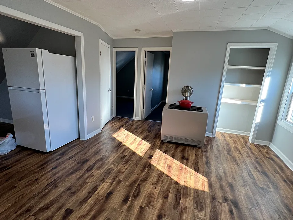 65 Short St #3
