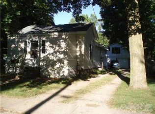434 Minerva St, Eaton Rapids, MI 48827