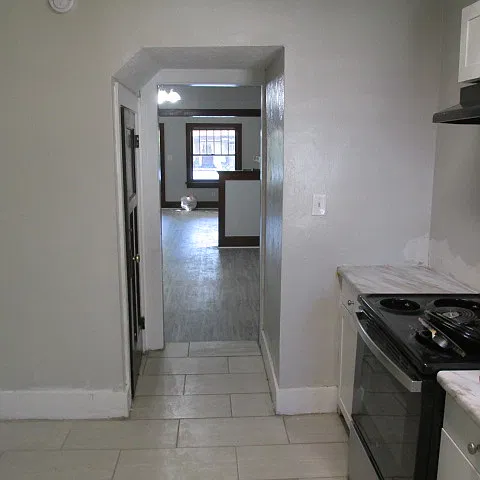 3 bed, 1500 sqft, $1,200 — Photo 4