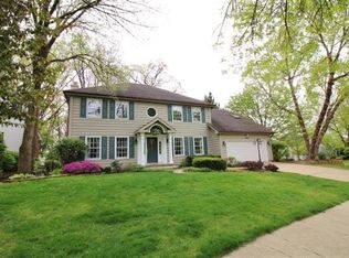 1002 Shimer Ct, Naperville, IL 60565