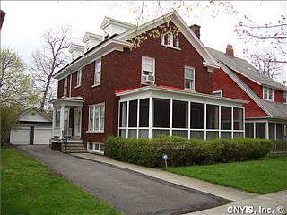 1st image of 214 Clairmonte Ave