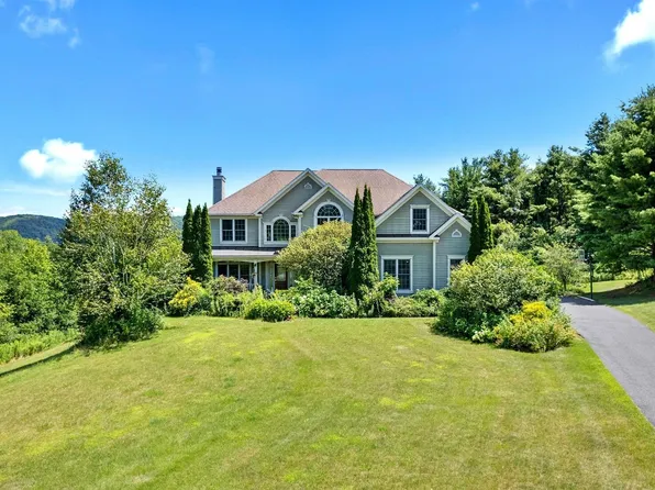 11 Melville Ct, Lenox, MA 01240