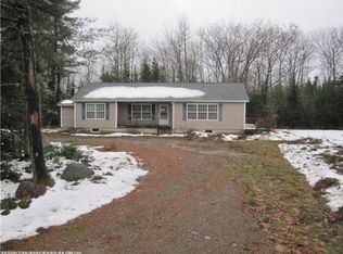 46 Williams Way, Holden, ME 04429