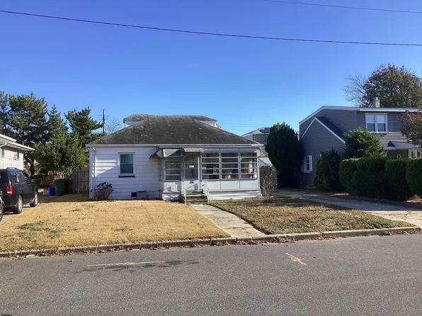 206 E Plaza Pl, Pleasantville, NJ 08232