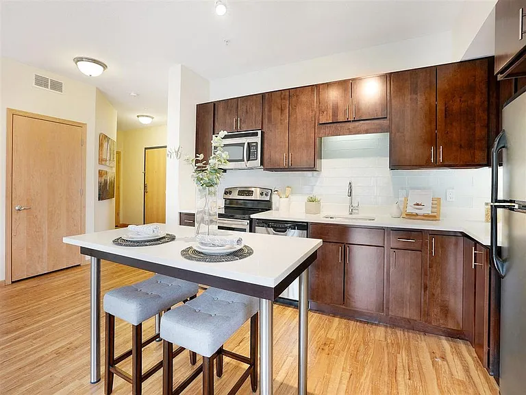 Third North Apartments — Photo 19