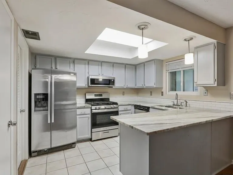 52 Arbor End SE — Photo 5