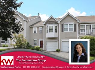 359 Green Mountain Rd, Mahwah, NJ 07430