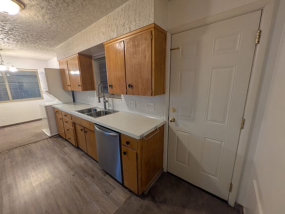 2nd image of 1206 E 22nd St #A