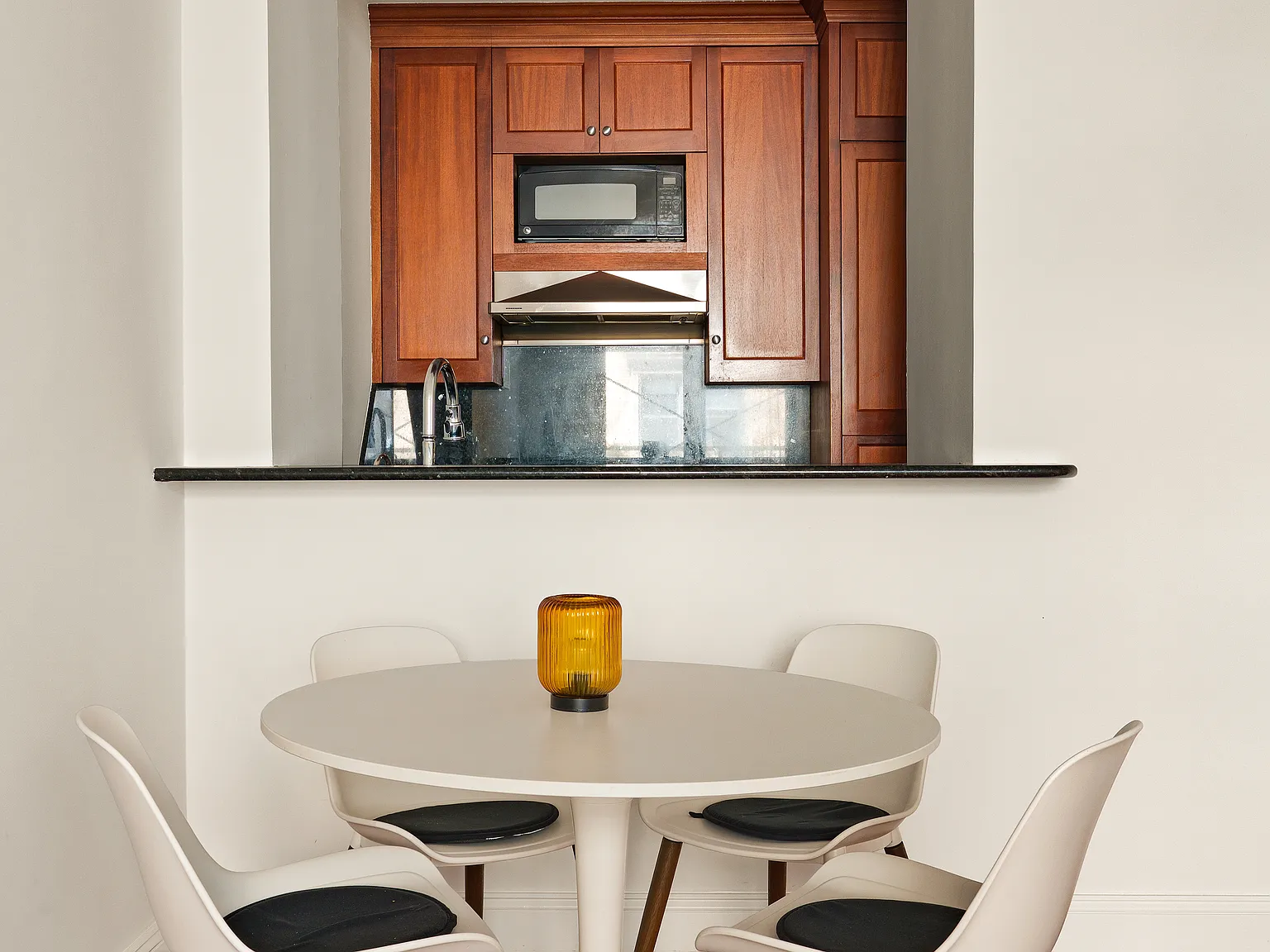 30 East 85th Street — Photo 3