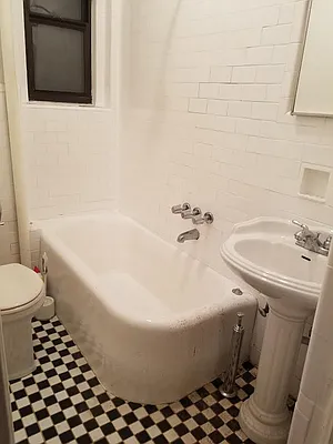 Rented by BRICK & GALO REALTY CORP | media 6