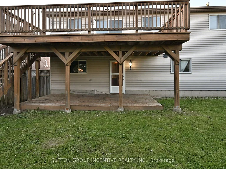 39 Jones Dr #LOWER — Photo 2