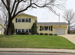 6212 N Imperial Dr, Peoria, IL 61614