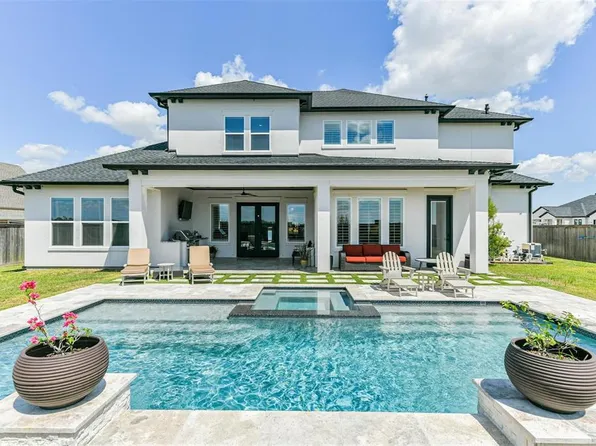 4906 Cross Creek Lane, League City, TX 77573