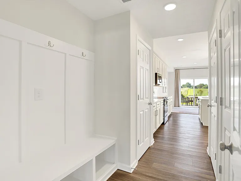 10713 Mangrove Dr — Photo 17