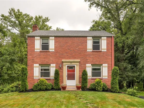 151 Cypress Dr, Pittsburgh, PA 15241