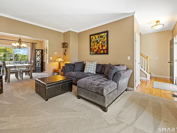 5th image of 65 Walt Drive