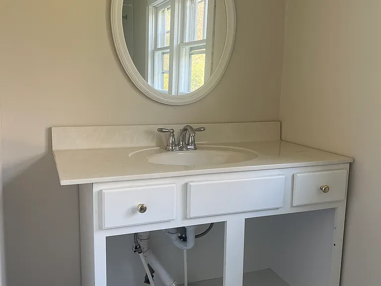 152 Shady Lawn Rd — Photo 16