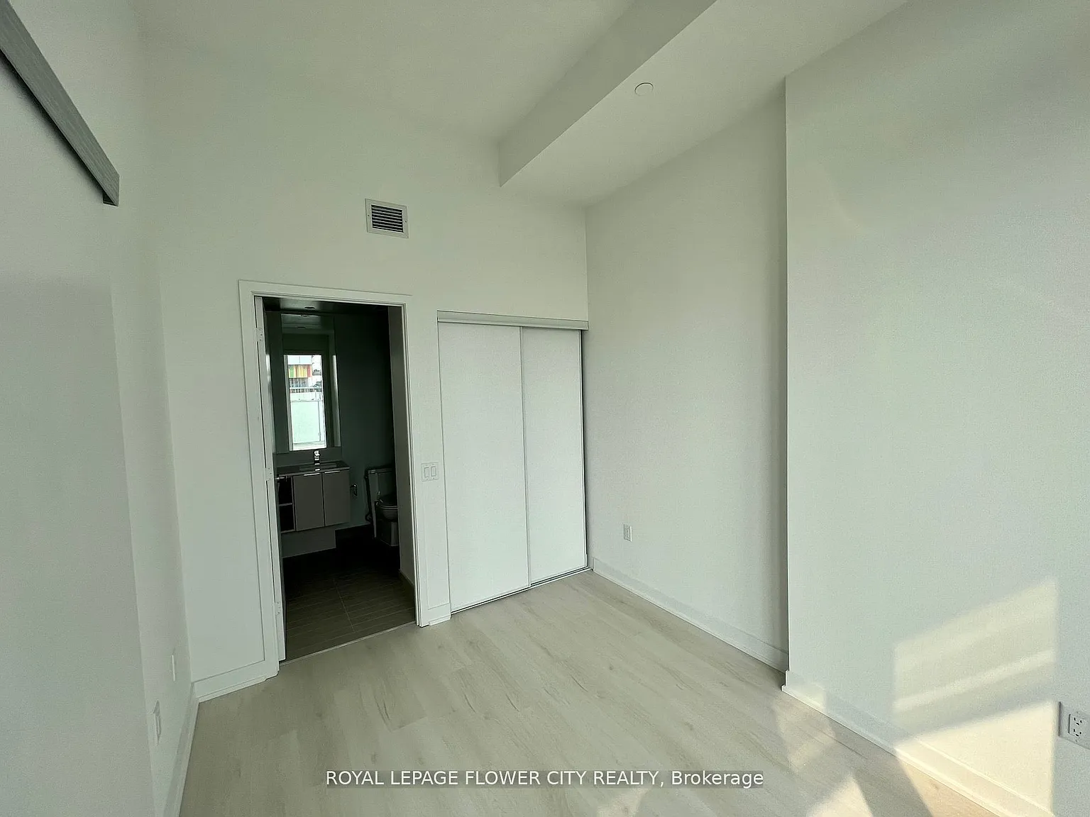2 bed, $2,400 — Photo 3