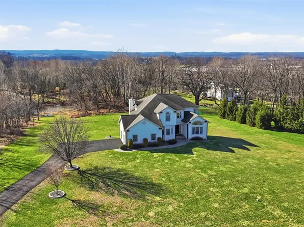 12 Feagles Road, Warwick, NY 10990