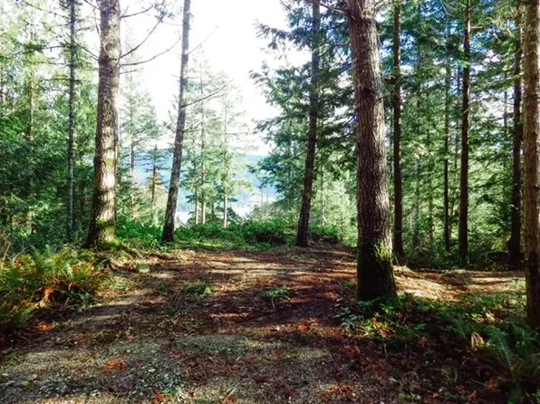 6151 Harbour Way, Sechelt, BC V0N 3A5